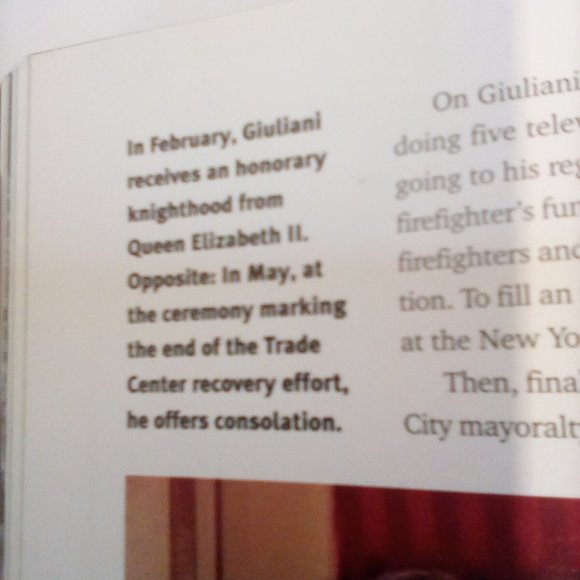 2 Rare Life Magazine books of sep.11 & a Rare Photo of Queen Elizabeth ll - Picture 3 of 14